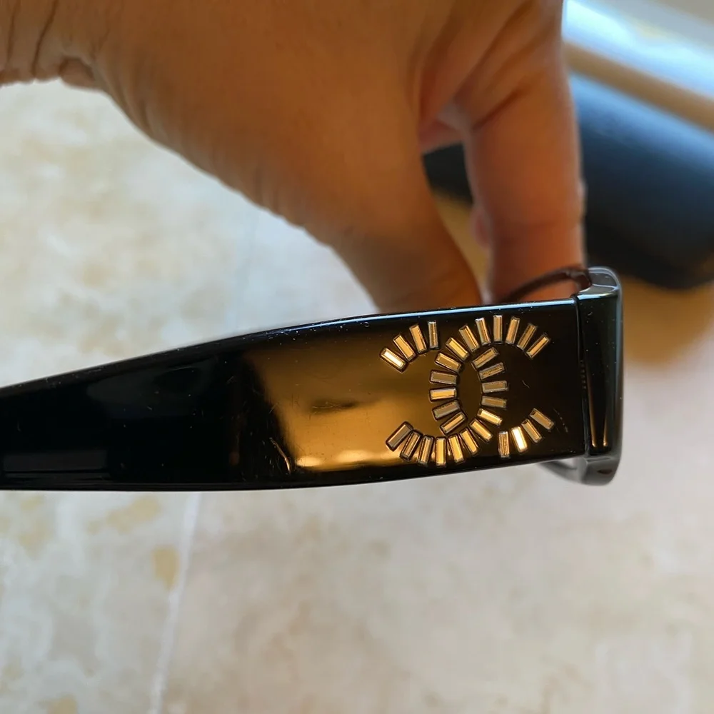 Chanel eyeglasses with crystals 3116 B - Picture 6 of 8